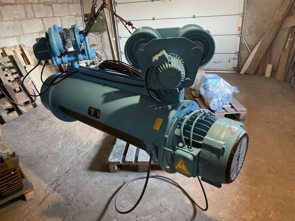 Тельфер 8 тонн підйом 36м Т10772 Болгарський