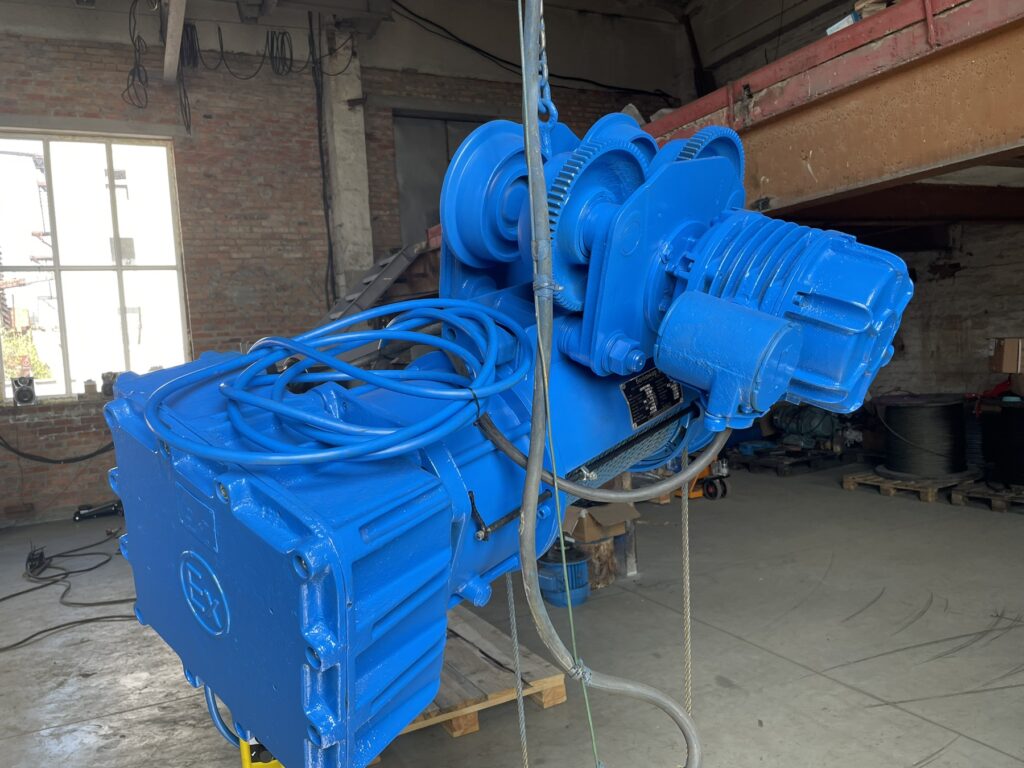 Тельфер взрывозащищенный 0,5 тонн подъем 9м Болгарский